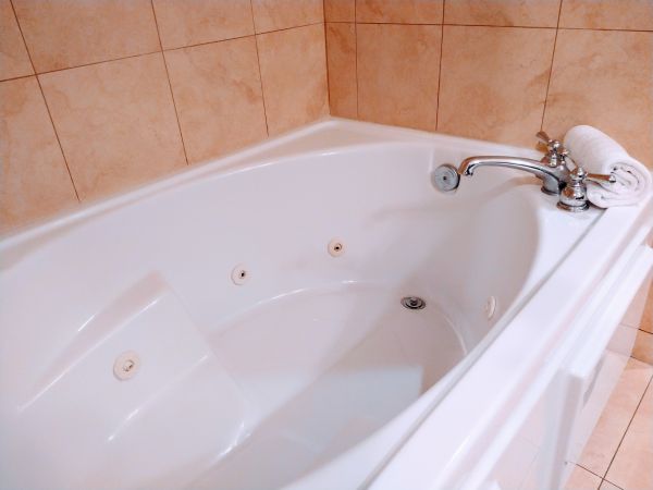 Acrylic Tub Installation in La Grange